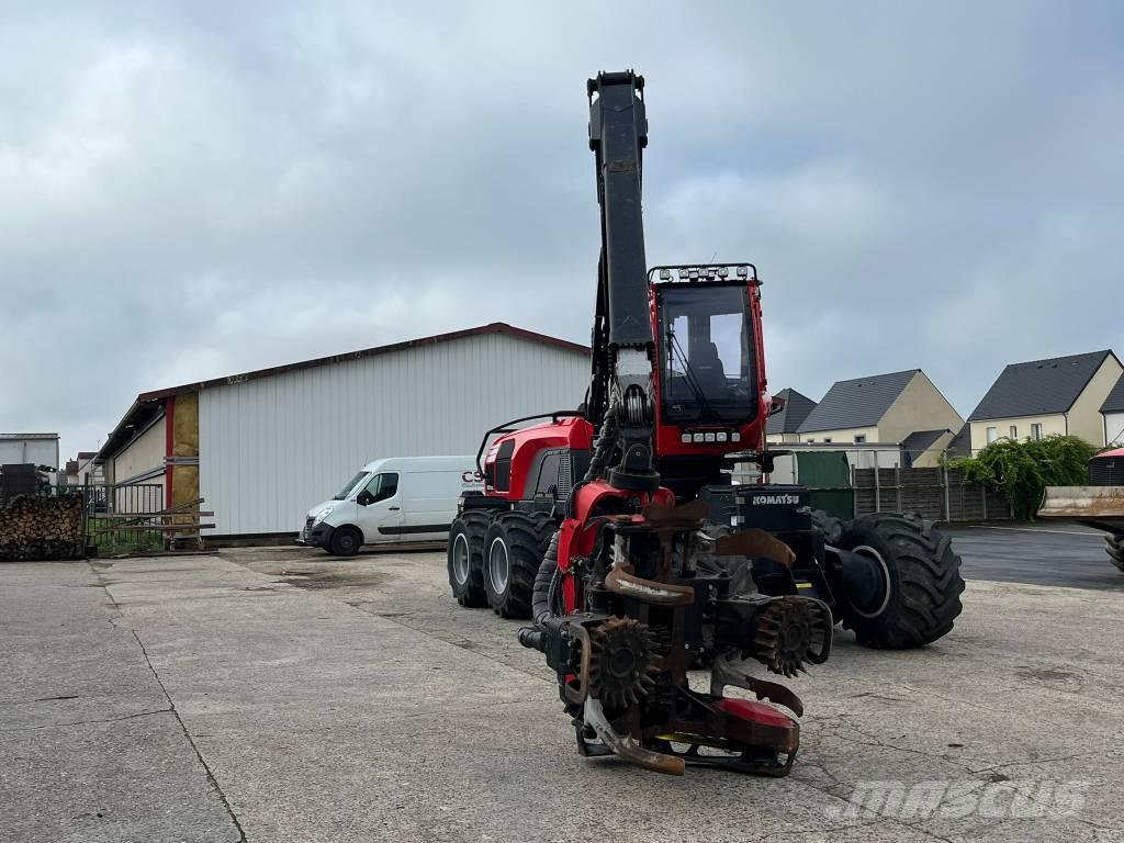 Komatsu 931 XC Abbattitrici, Disboscatrici