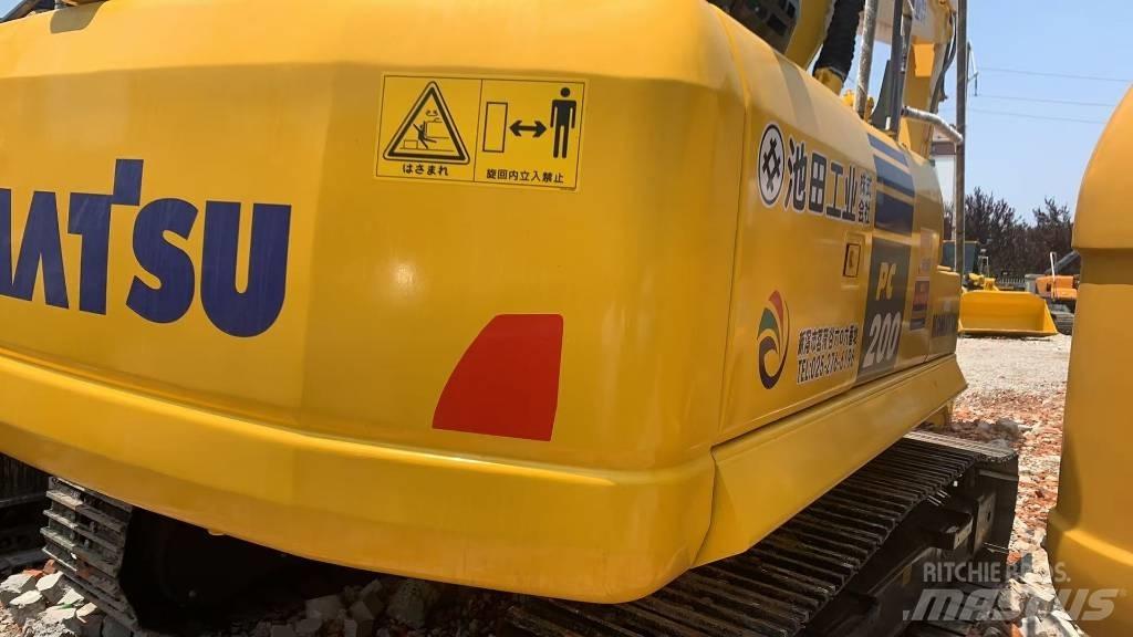 Komatsu PC 200-8N1 Escavatori cingolati