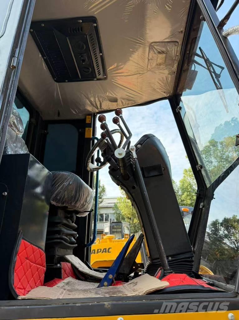 XCMG GR 1803 Motorgraders