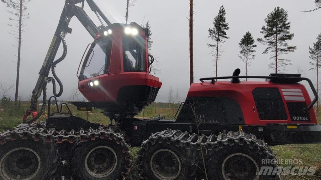 Komatsu 931 XC Abbattitrici, Disboscatrici