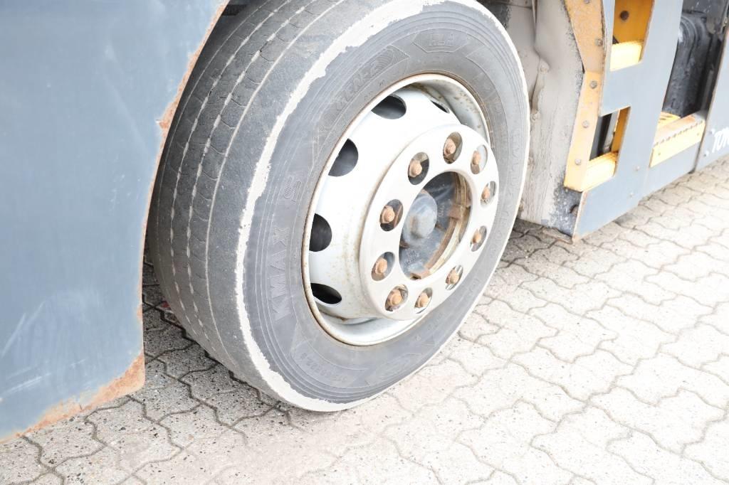 Kalmar T 2d Trattori portuali