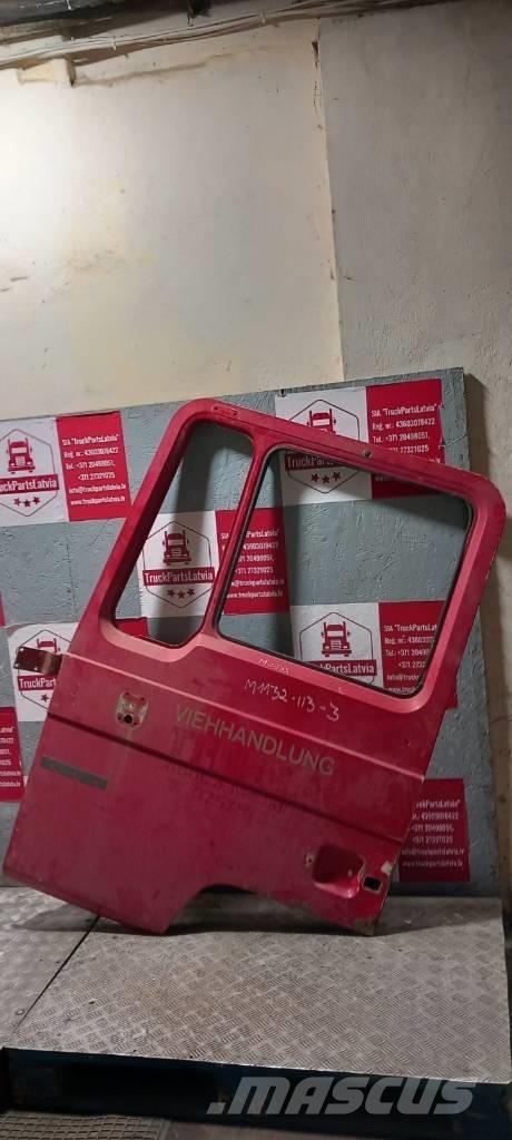 MAN 12.232 left door Cabine e interni