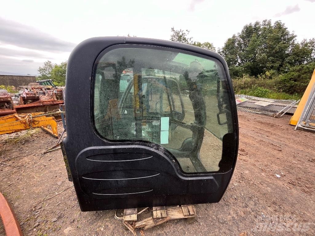 JCB JS220 Cabin / Cab Escavatori cingolati