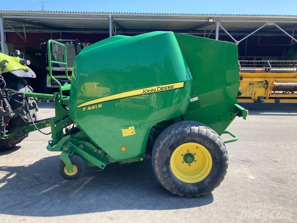 John Deere F441R Rotopresse