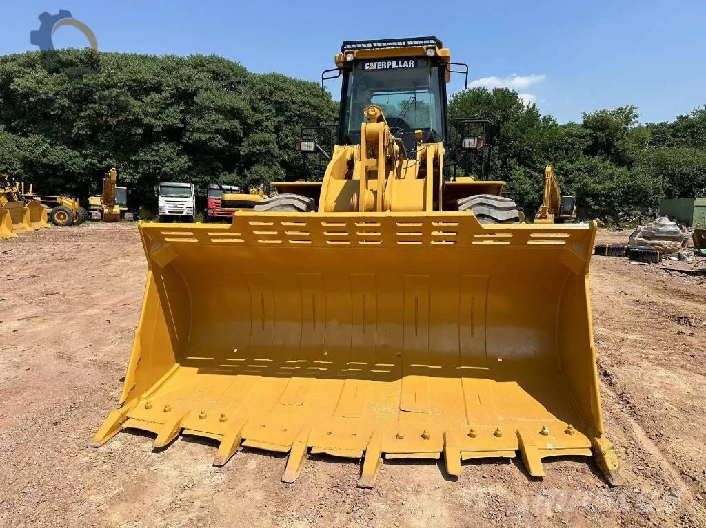 CAT 980 H Pale gommate