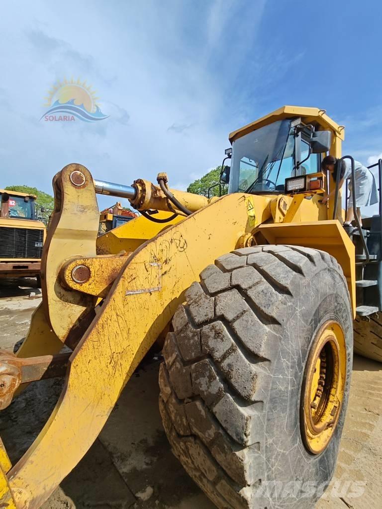 Komatsu WA 500-3 Pale gommate