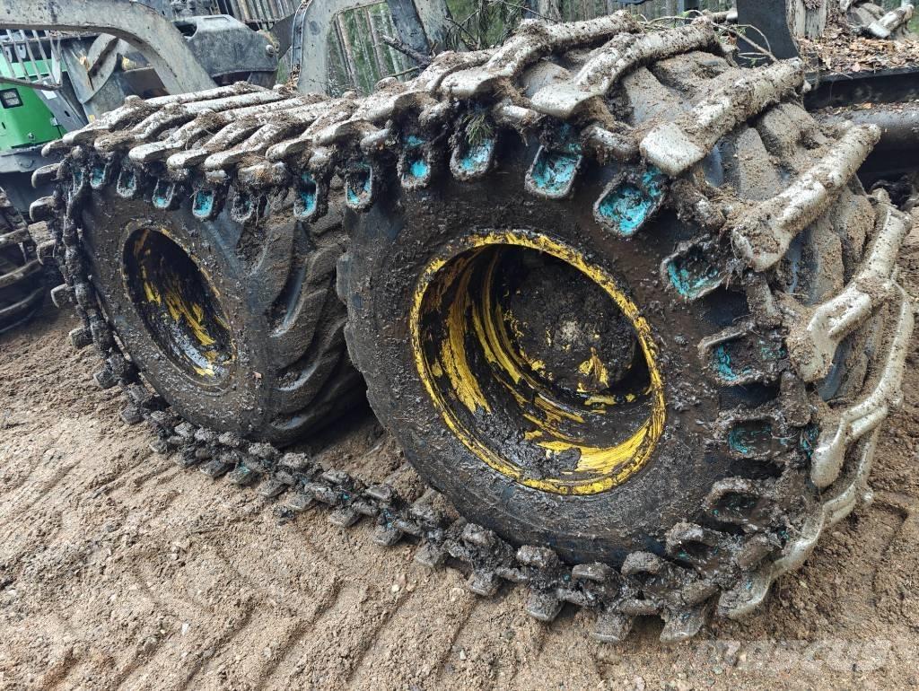 John Deere 1510 G Forwarder