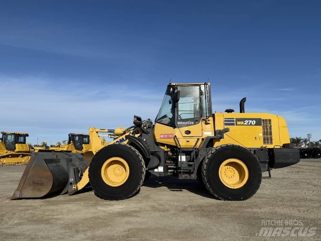 Komatsu WA 270-7 Pale gommate