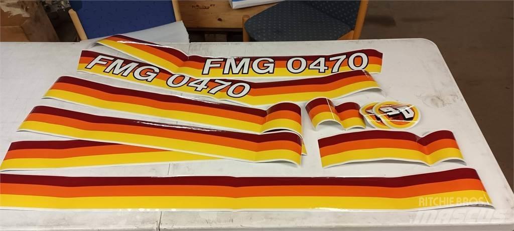  FMG/Ösa FMG 0470 Cabine e interni