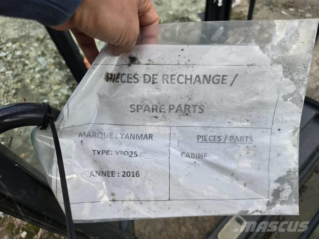 Yanmar Vio 25 Cabine Cabine e interni