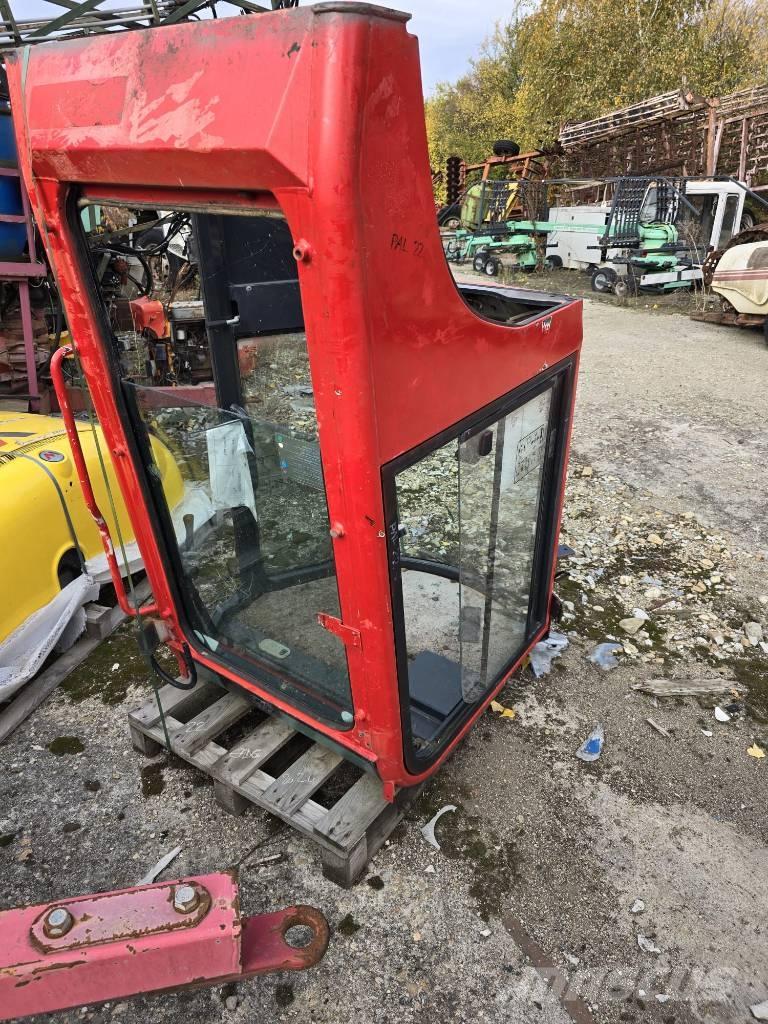 Yanmar Vio 25 Cabine Cabine e interni