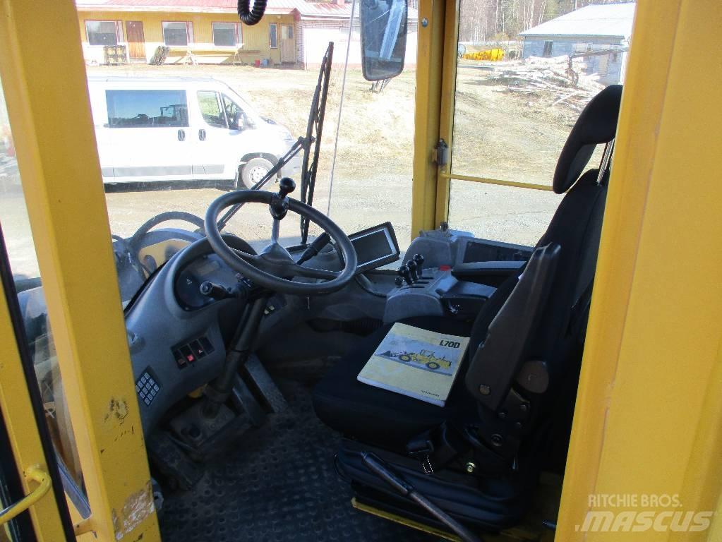Volvo L 70 D Pale gommate