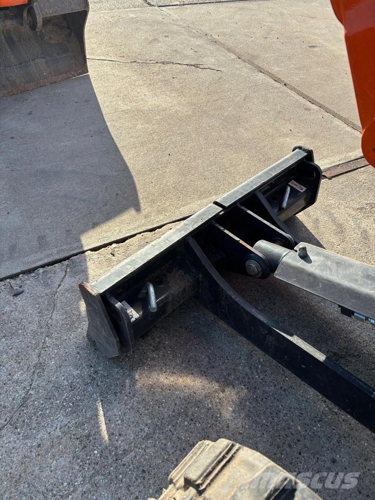 Doosan DX10Z Miniescavatori