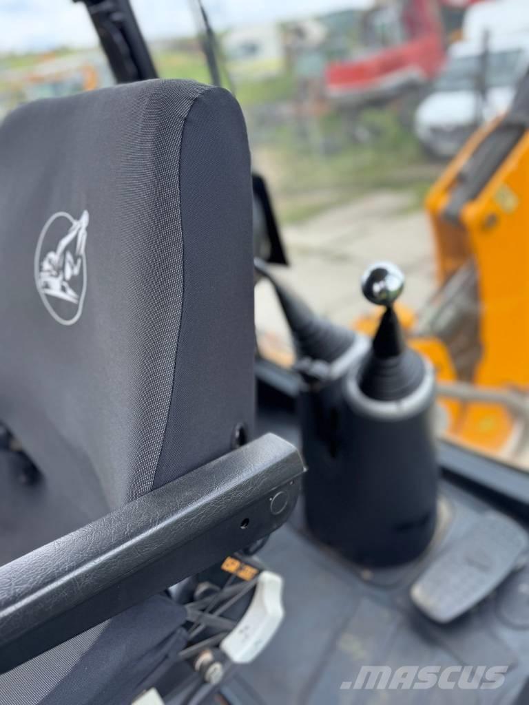 JCB 3CX Terne