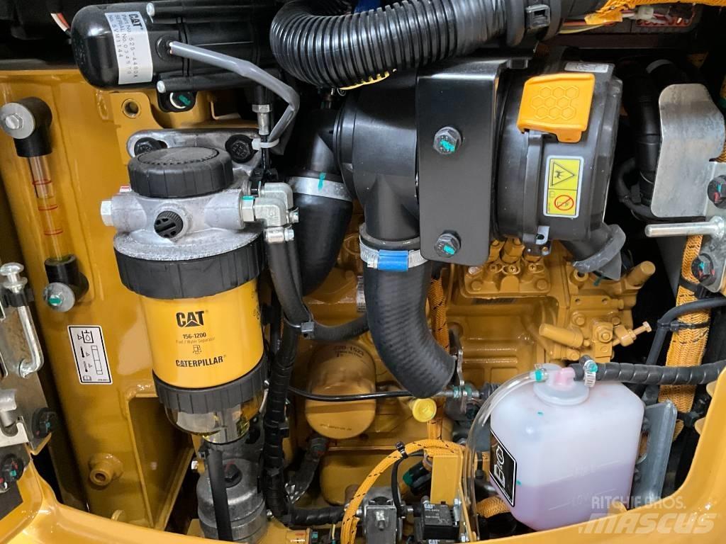 CAT 301.8 UNUSED Miniescavatori