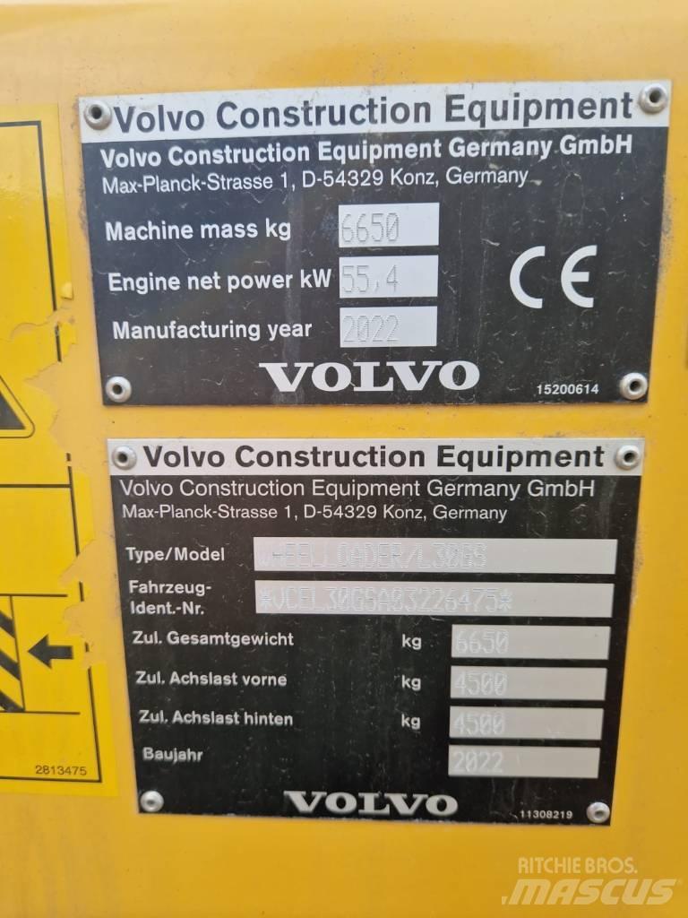 Volvo L 30 G Pale gommate