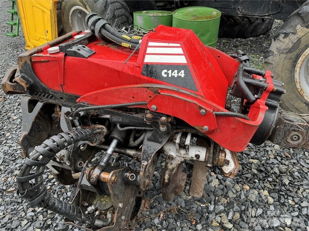 Komatsu C 144 Sramatrici