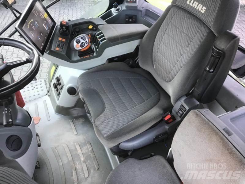 CLAAS AXION 870 Trattori