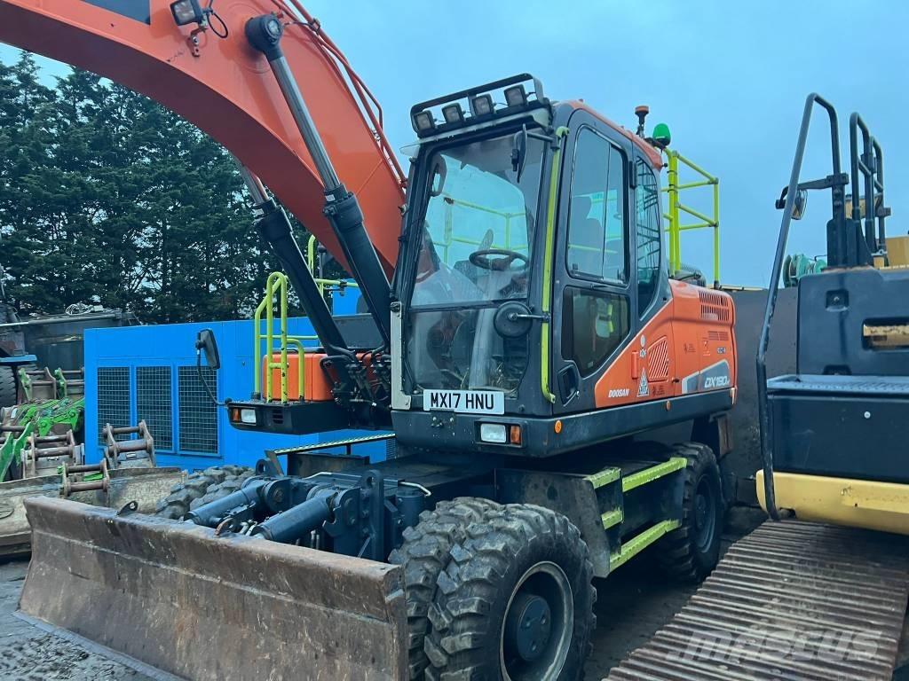 Doosan DX 190 W-3 Escavatori gommati