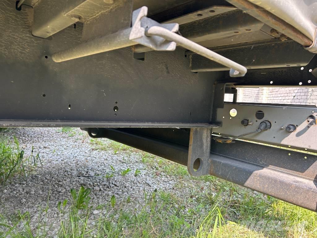 Kögel SN 24 Semirimorchi tautliner