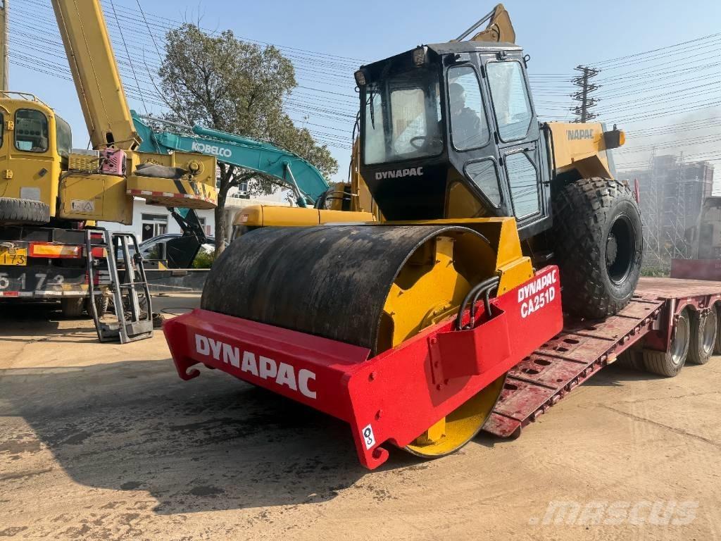 Dynapac CA 251 D Rulli monotamburo
