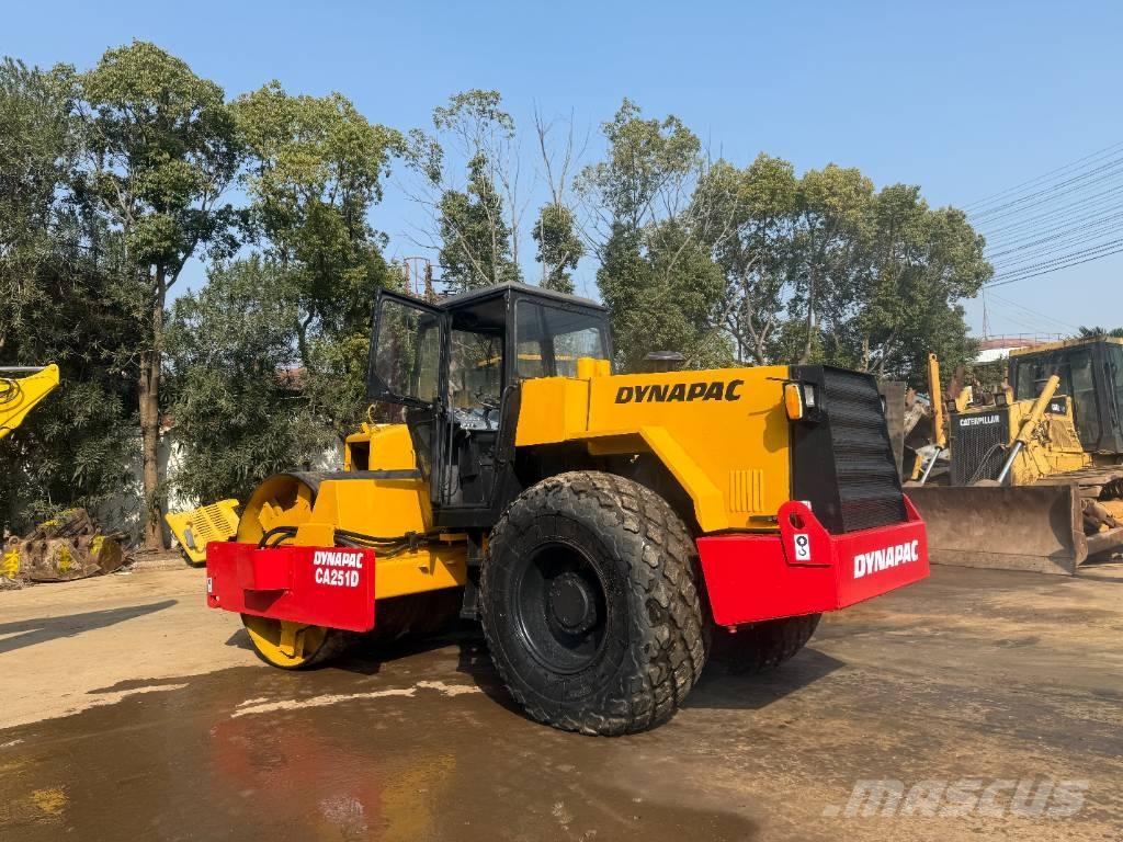 Dynapac CA 251 D Rulli monotamburo
