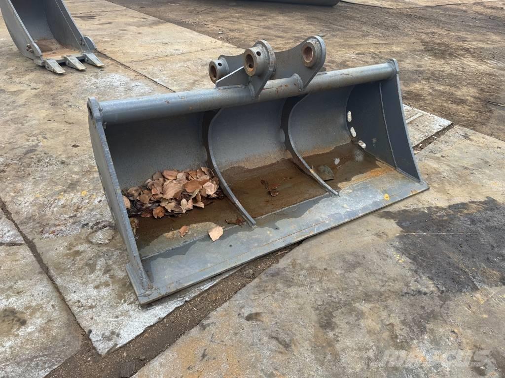 CAT 306 307 bucket Benne