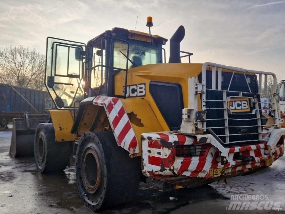 JCB 457 Pale gommate