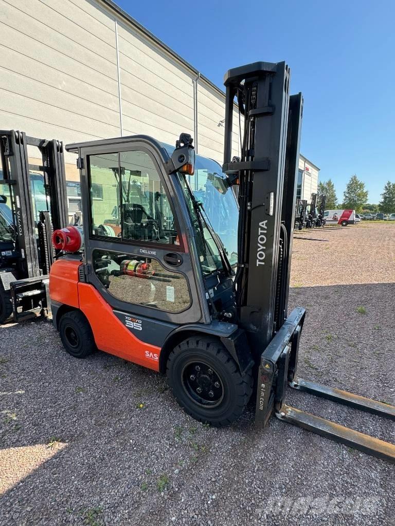Toyota 02-8FGJF35 Carrelli elevatori GPL