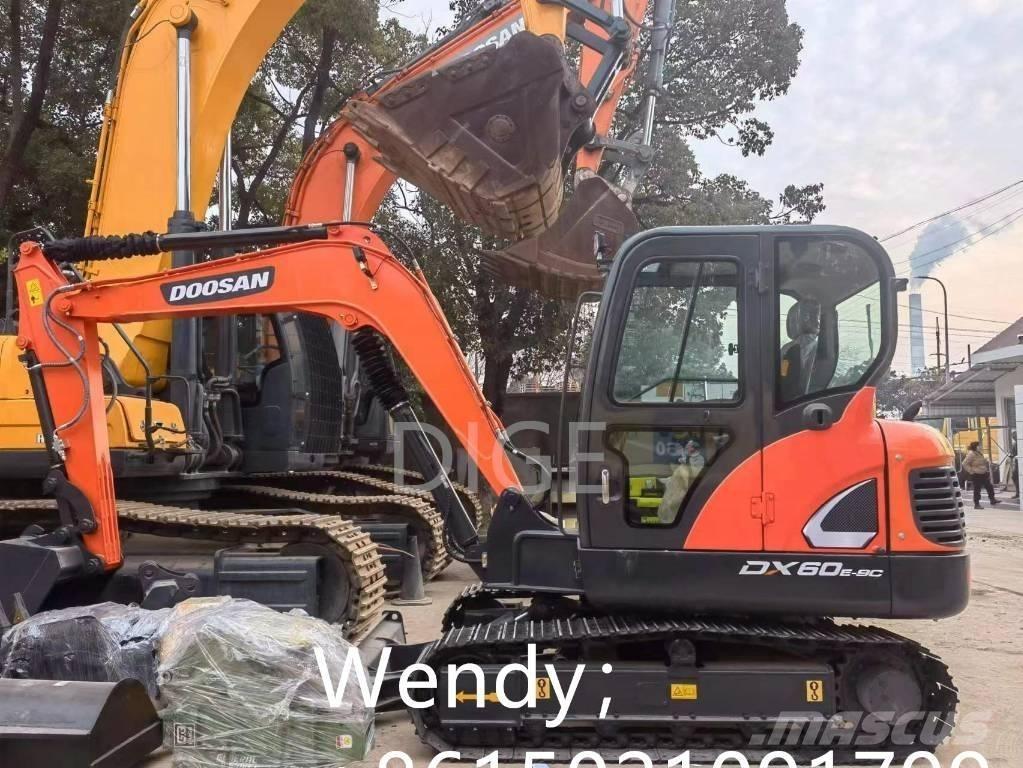 Doosan DX 60 Miniescavatori