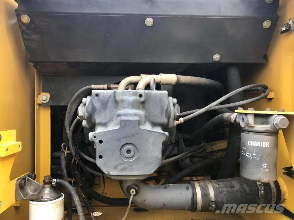 Komatsu pc200-7 Escavatori cingolati