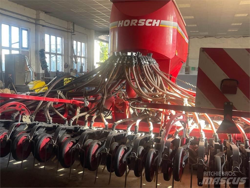Horsch Pronto 6DC Perforatrici