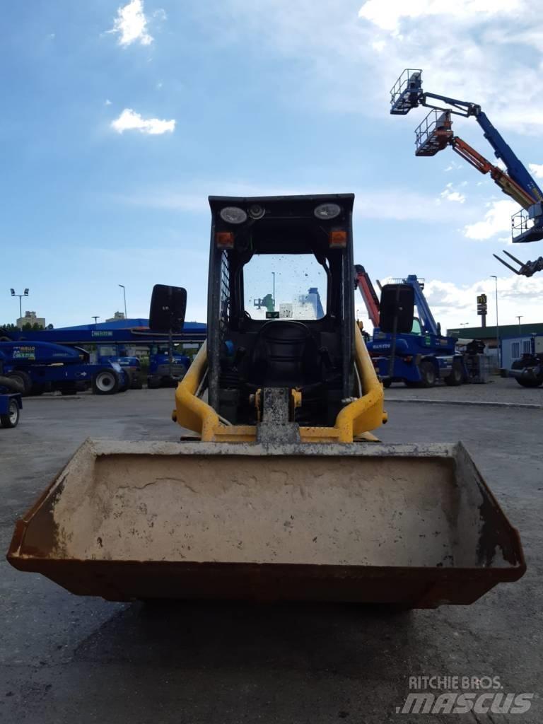 Neuson 501 S Mini Pale Gommate