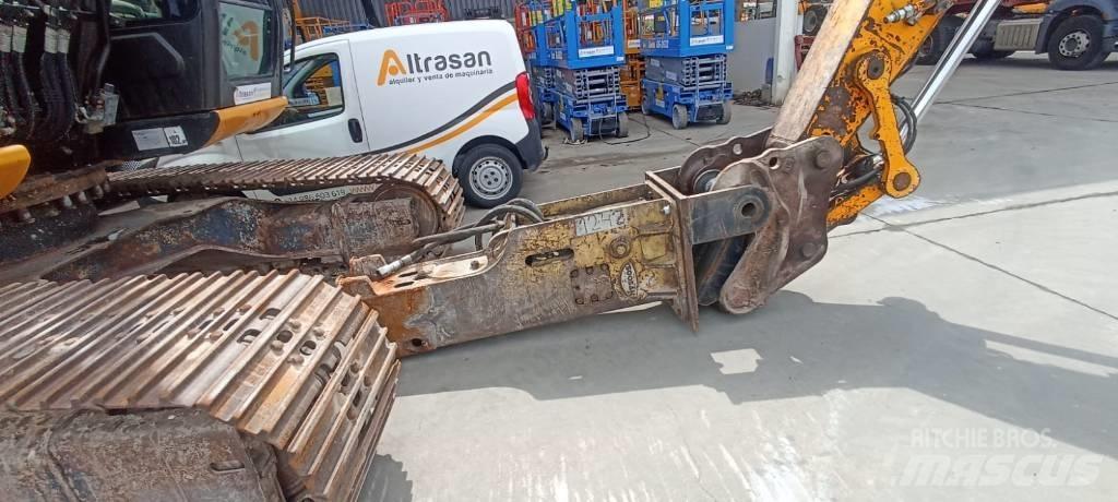 JCB JS 210 LC Escavatori cingolati