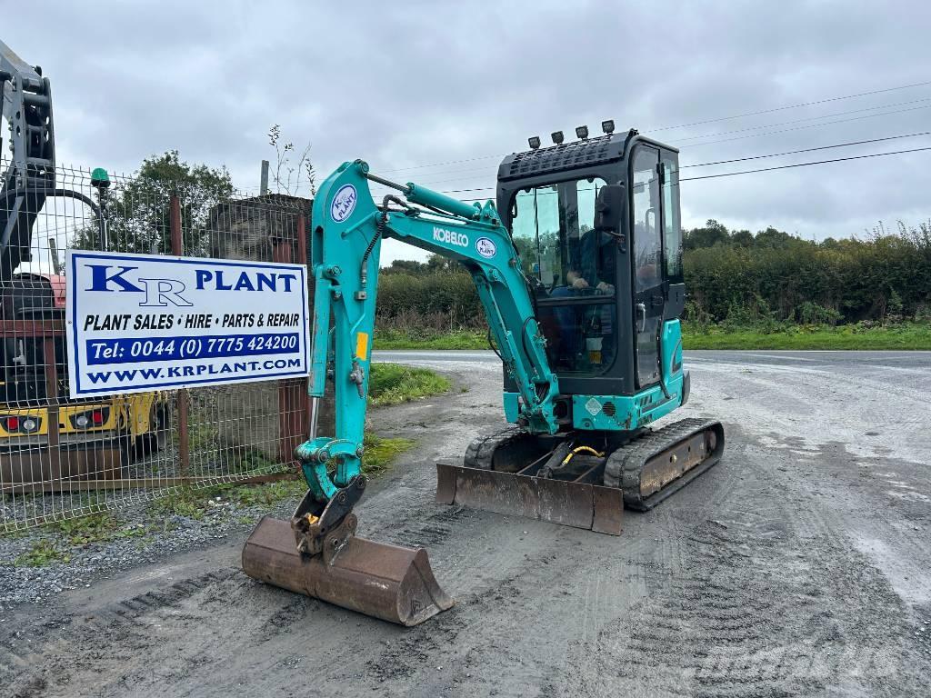 Kobelco SK 17 SR Miniescavatori