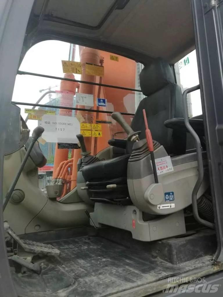 Hitachi ZX 200 Escavatori cingolati
