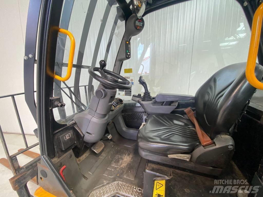 JCB TLT30-19D-2WD Carrelli elevatori diesel