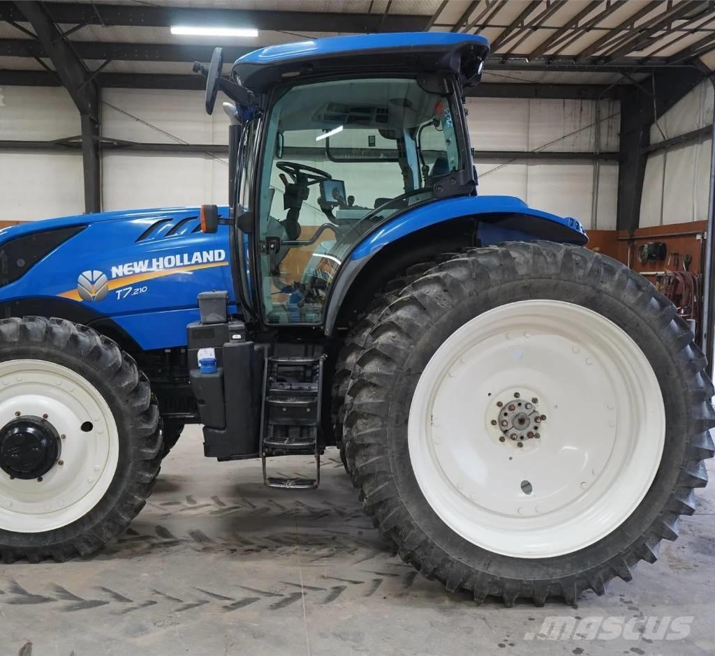 New Holland T 7.210 Trattori