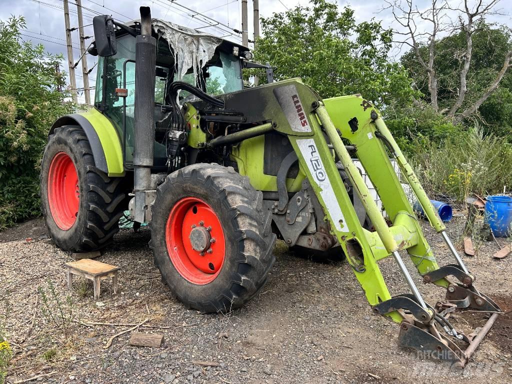 CLAAS Arion 420 Trattori