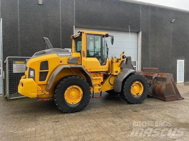 Volvo L90H Pale gommate