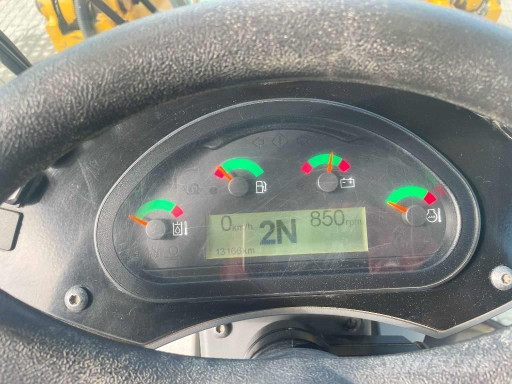 CAT 906M Pale gommate