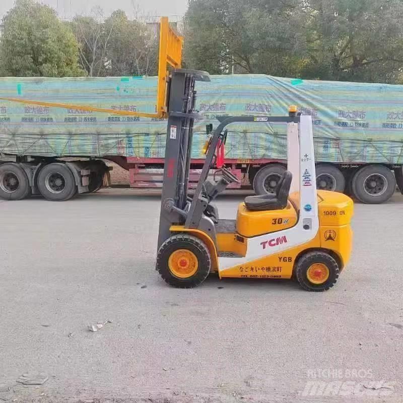 TCM 30 Carrello retrattile