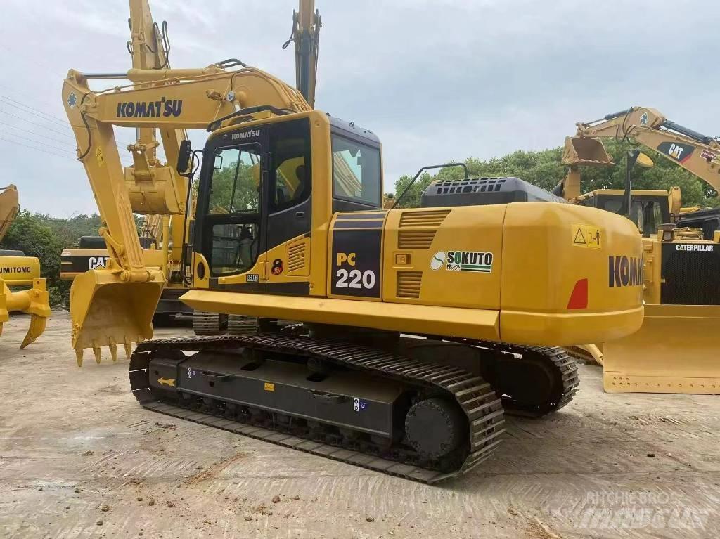 Komatsu PC220LC-8 Escavatori cingolati