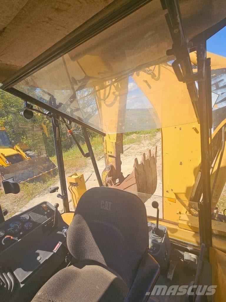 CAT 428 C Terne
