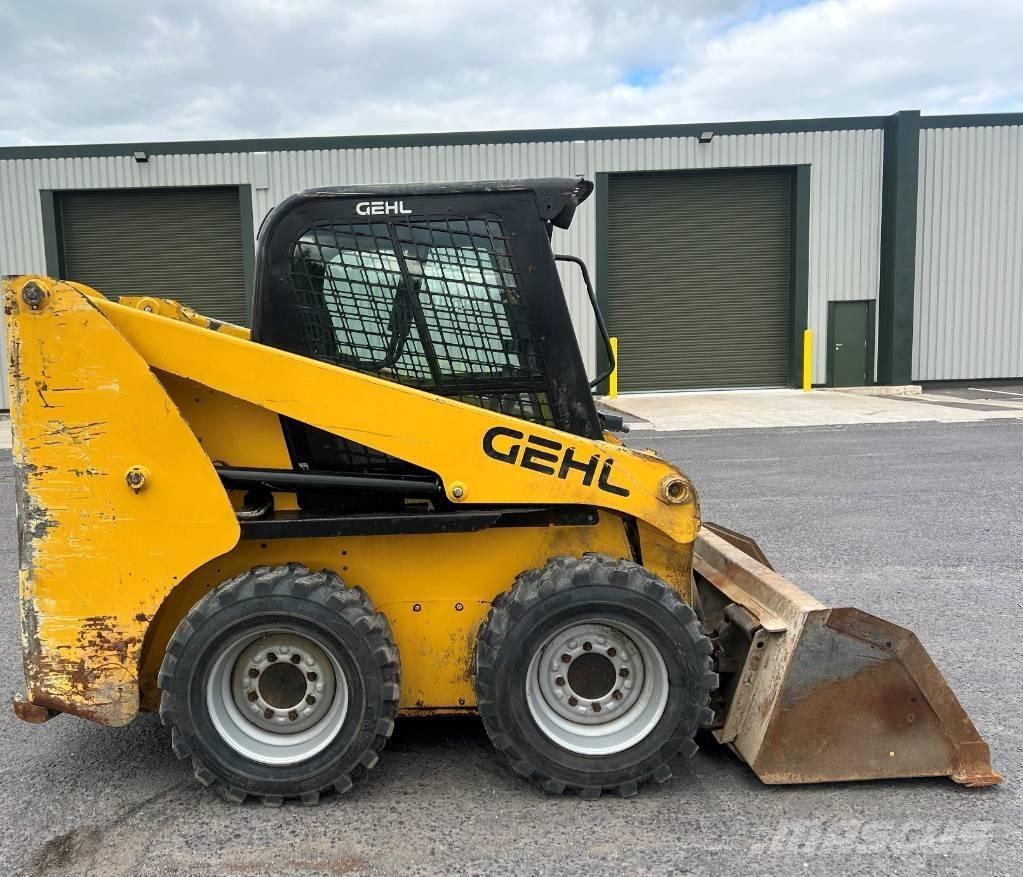 Gehl R150 Mini pale