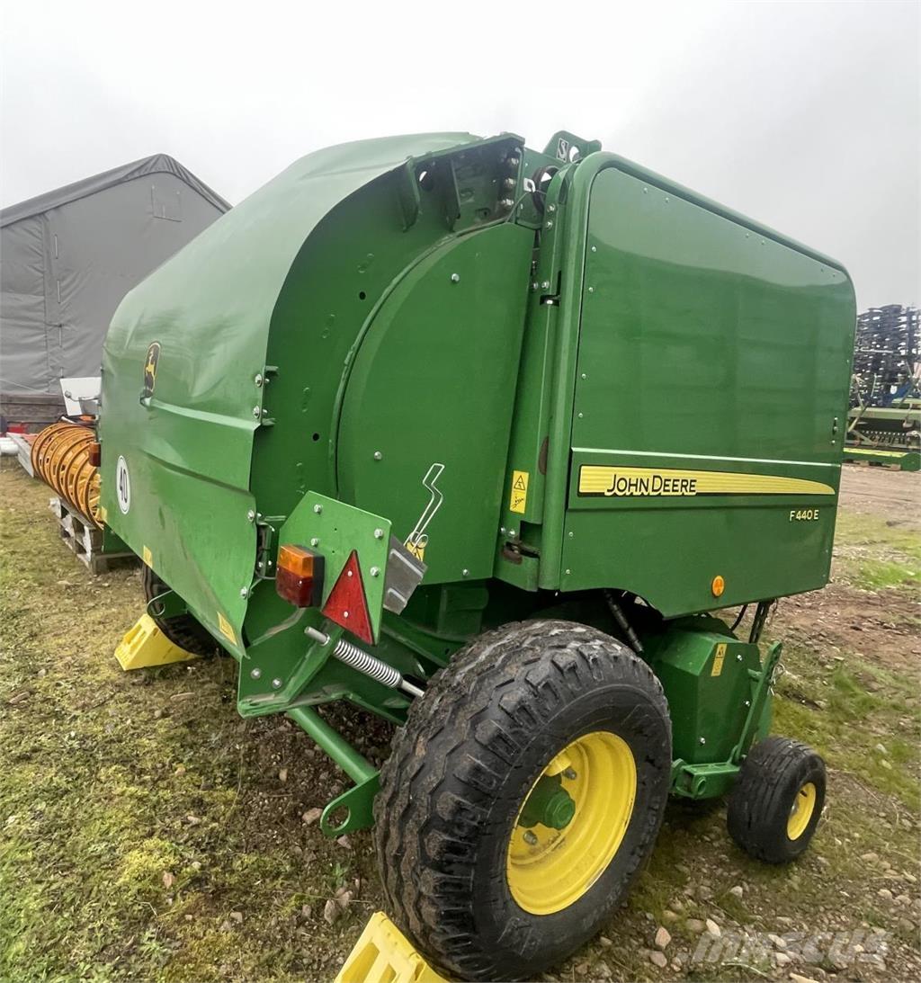 John Deere F 440 E Rotopresse