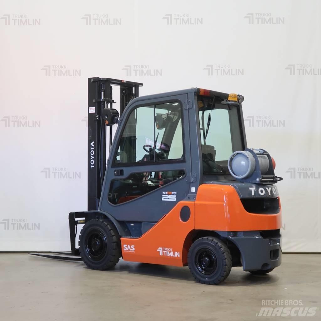 Toyota 02-8FGF25 Carrelli elevatori GPL