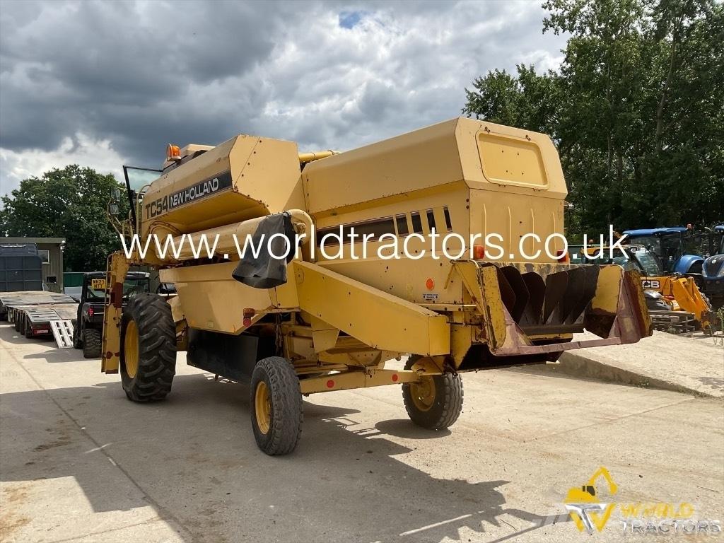 New Holland TC 54 Mietitrebbiatrici