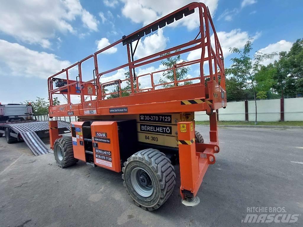 JLG 330 LRT Piattaforme a pantografo