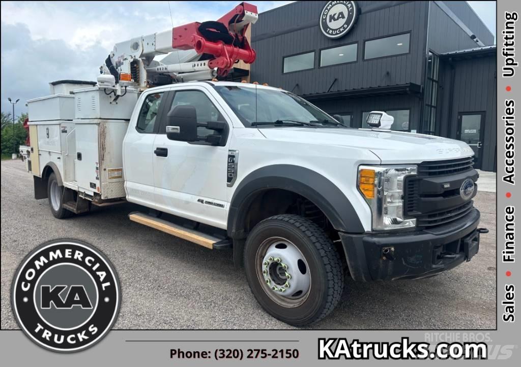 Ford F 550 XL SD Piattaforme autocarrate